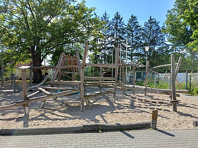 Außengelände Klettergerüst